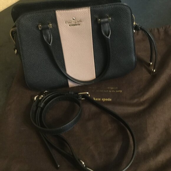 Kate Spade crossbody black and pink purse comes with dust bag clean condition - Picture 8 of 9